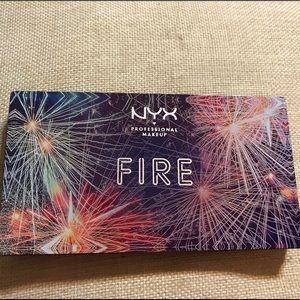 🔥🔥🔥NYX LIMITED EDITION Fire Palette🔥🔥🔥